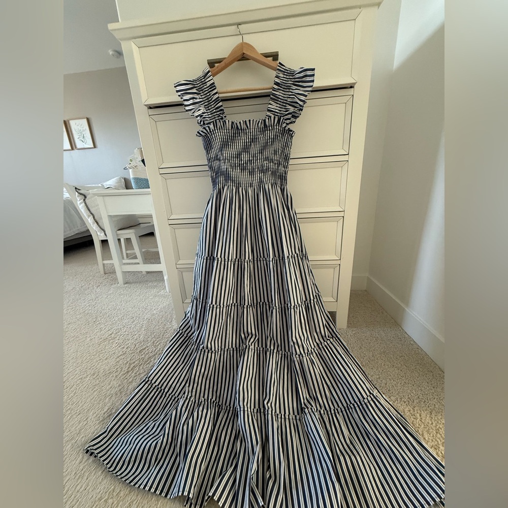 The Ellie Maxi Nap Dress - Navy Stripe size S